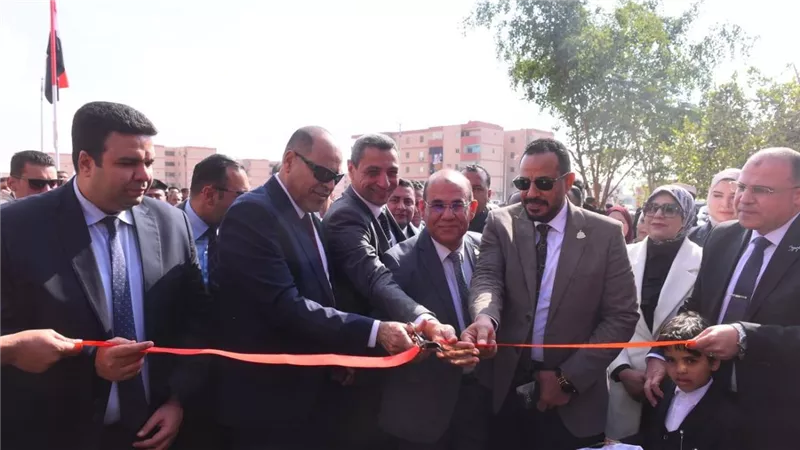 وزير العمل يفتتح ملتقى توظيف بالسويس يوفر 1700 فرصة عمل بمشاركة 26 شركة كبرى