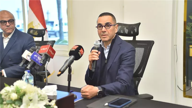 الخطيب: المناطق الاستثمارية تقدم كافة الخدمات.. ومنصة التراخيص المؤقتة تطرح 389 ترخيصا
