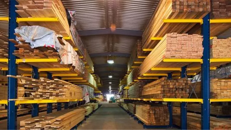 علاء نصر الدين: ربط التطوير الصناعي بالابتكار والبحث العلمي يرفع كفاءة الإنتاج المحلي