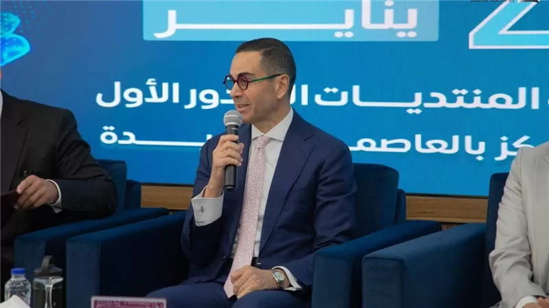 الخطيب: مصر تمتلك أدوات تؤهلها للاستفادة من تقنيات الذكاء الاصطناعي في مجال الطاقة المتجددة