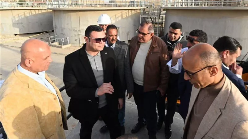 وزير الإسكان يتفقد مشروع رفع كفاءة محطة تنقية مياه الشرب بمدينة الشيخ زايد