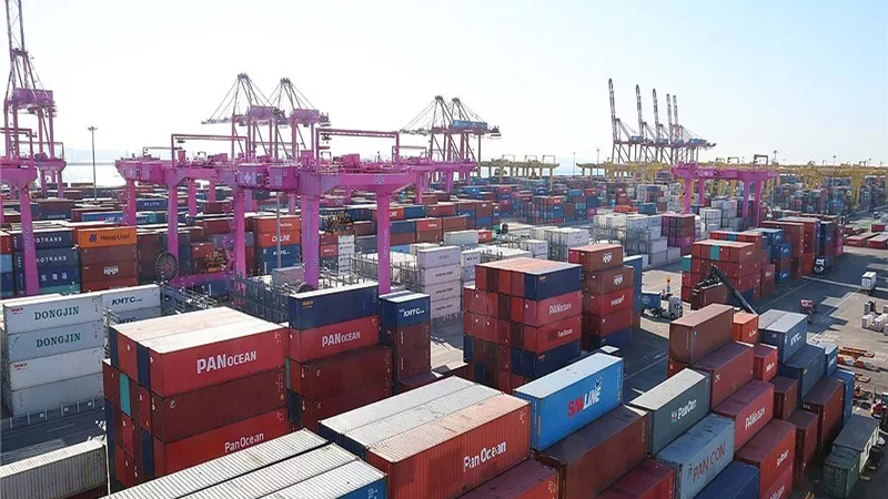 سيول  تعزز تعاونها مع بكين لتأمين إمدادات المعادن الحيوية