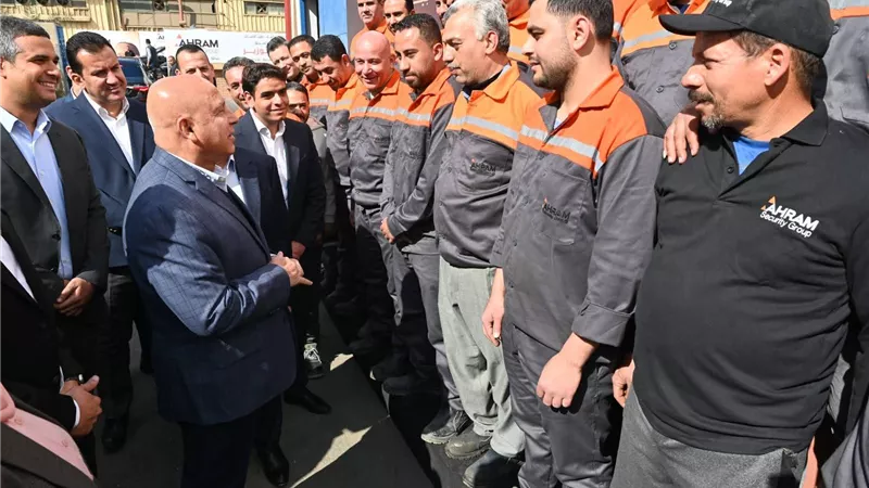 كامل الوزير يتفقد 3 مصانع هندسية بالعاشر من رمضان لتعزيز الإنتاجية