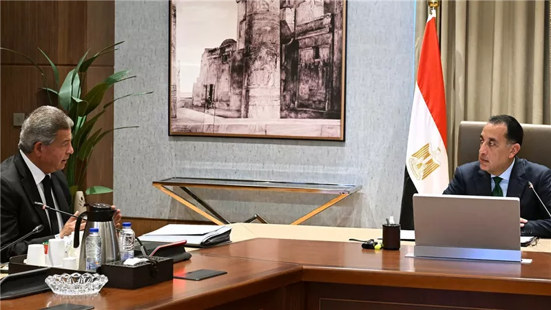 بعد 175 ساعة عمل.. خريطة طريق شاملة لتطوير الإعلام المصري على مائدة رئيس الوزراء