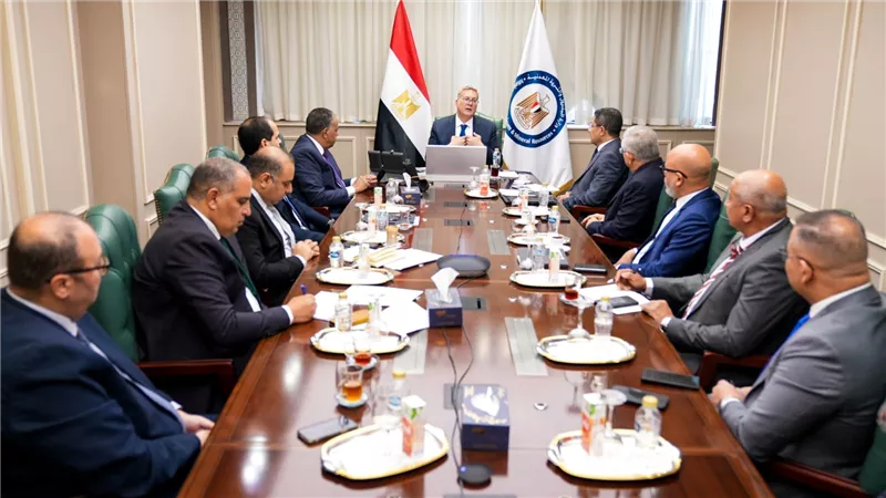 وزير البترول والثروة المعدنية يبحث تطوير تكنولوجيا الحفر لمضاعفة الإنتاج من الحقول