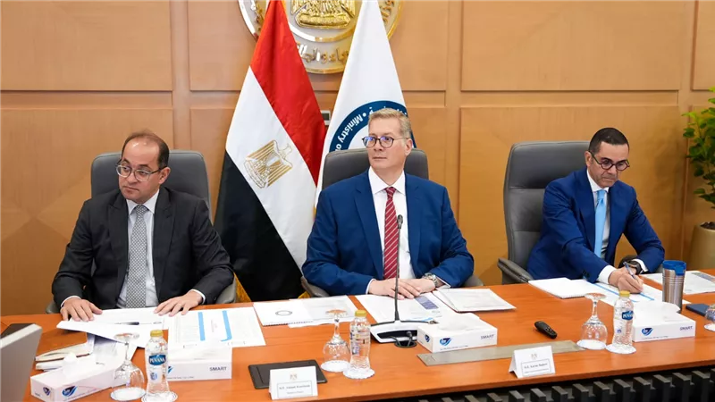 وزير البترول: الاستمرار في سداد المستحقات الشهرية لشركاء الاستثمار مع خفض المتأخرات