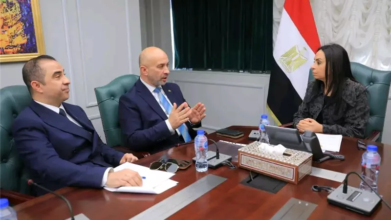 وزيرة التضامن تبحث مع النواب مطالب المواطنين وتطوير برامج الحماية الاجتماعية