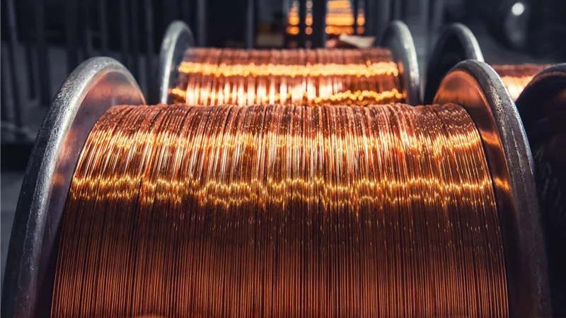 النحاس يهبط 1.6%.. تباطؤ أرباح الصناعة الصينية يضغط على الأسعار