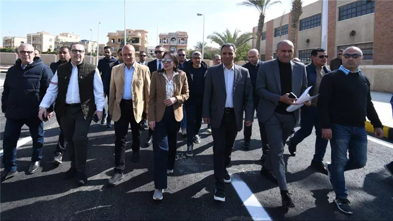 راندة المنشاوي تشدد على مواجهة المظاهر العشوائية وتحسين مستوى الخدمات بالمدن الجديدة