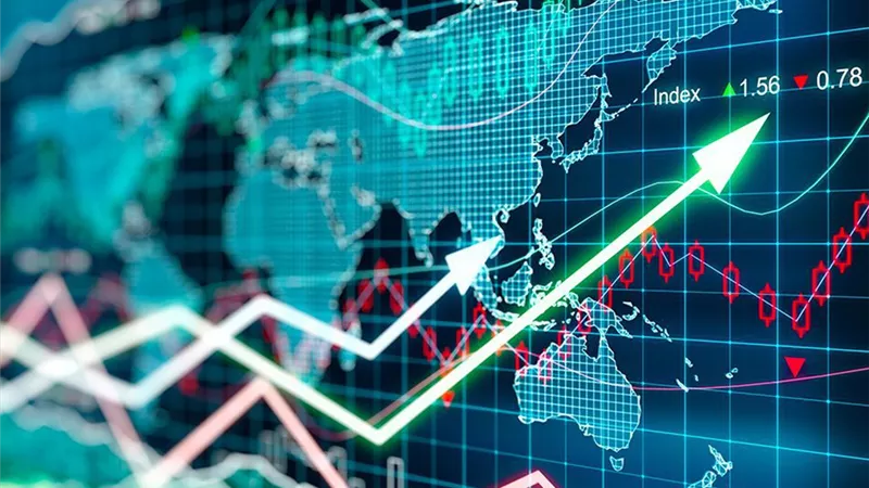 صناديق الأسهم العالمية تجذب 18.6 مليار دولار.. تدفقات متواصلة للأسبوع الـ12