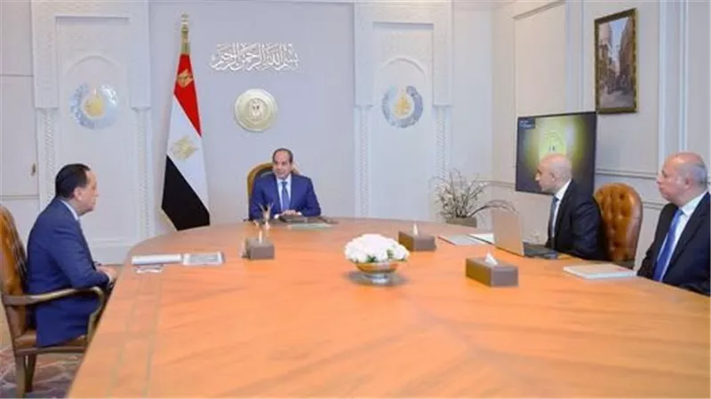 الرئيس السيسي يشدد على رفع جودة التعليم وتطبيق التكنولوجيا في المناهج