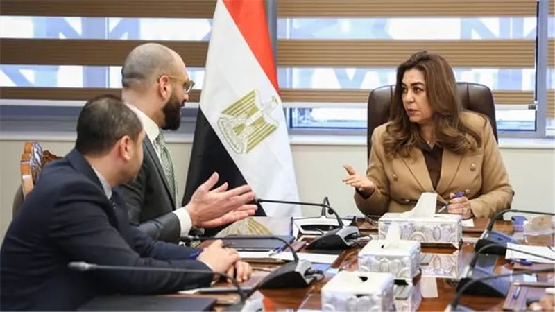  سرعة وإنجاز وراحة للمواطنين.. التحول الرقمي يغير قواعد إصدار التراخيص