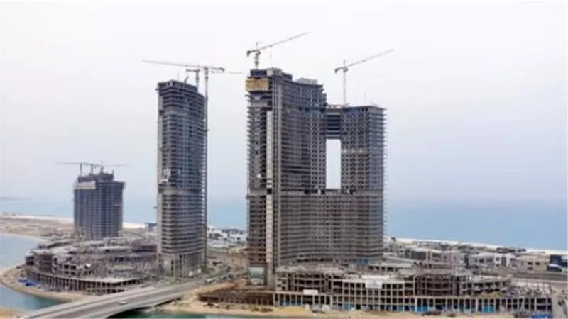 بريق التكنولوجيا.. «ريدكون» ستار لإخفاء أزمات التنفيذ