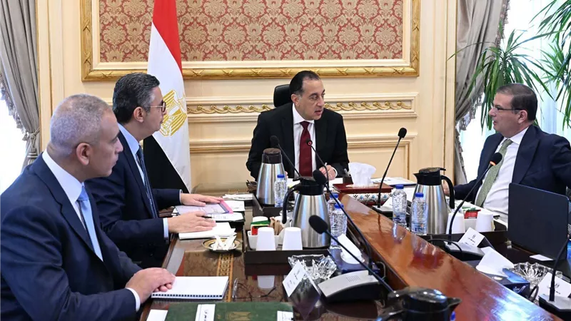 مدبولي يتابع توافر السلع واستعدادات توريد القمح ومنظومة الأسمدة