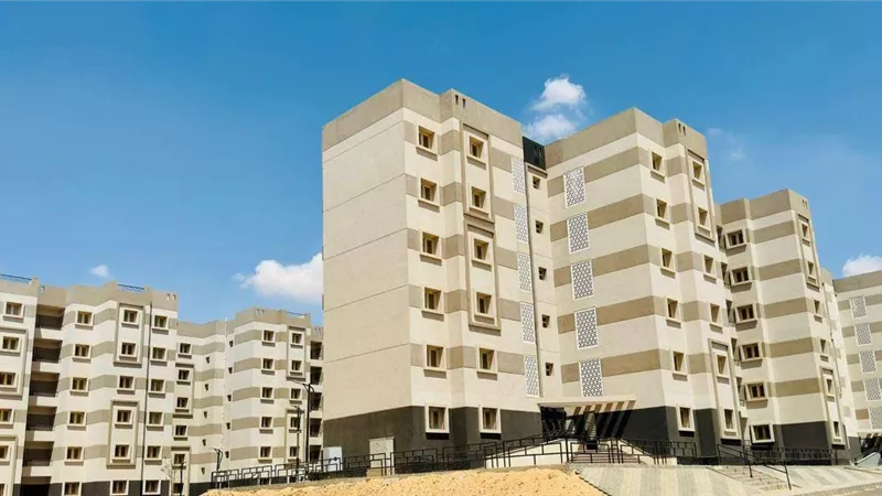 الإسكان: إتاحة نقل ملكية الوحدات العقارية إلكترونيًا عبر أجهزة المدن