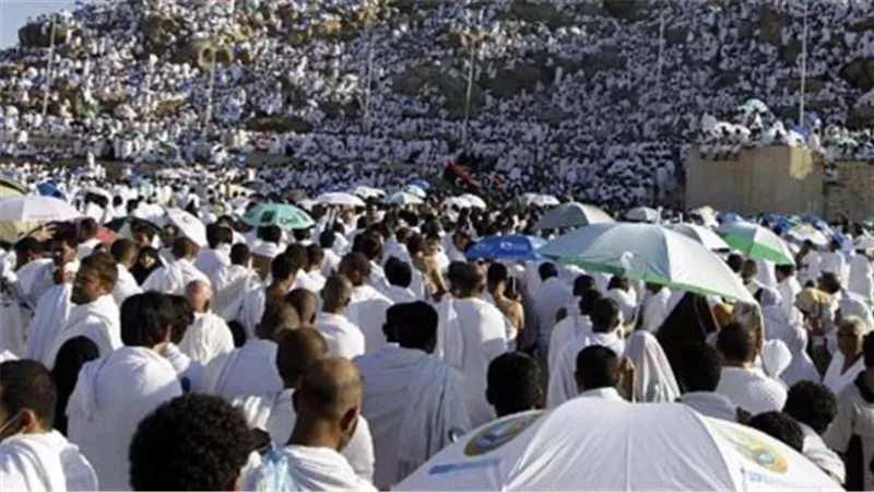 رغم توترات الخليج.. أسعار الحج تفاجئ الجميع