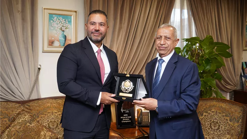 نائب رئيس البورصة: نشر الثقافة المالية يمثل محورًا أساسيًا لدعم الشمول المالي