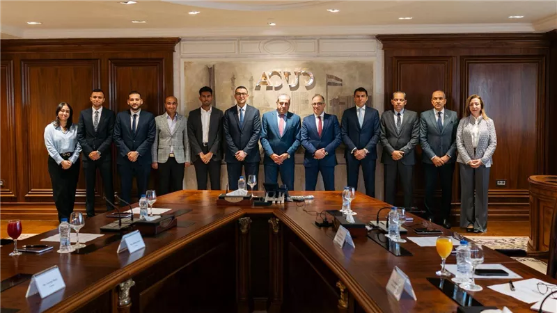 بحضور قيادات القطاعين العام والخاص.. اللجنة التوجيهية لسيتي سكيب 2026 تناقش جدول أعمال القمة