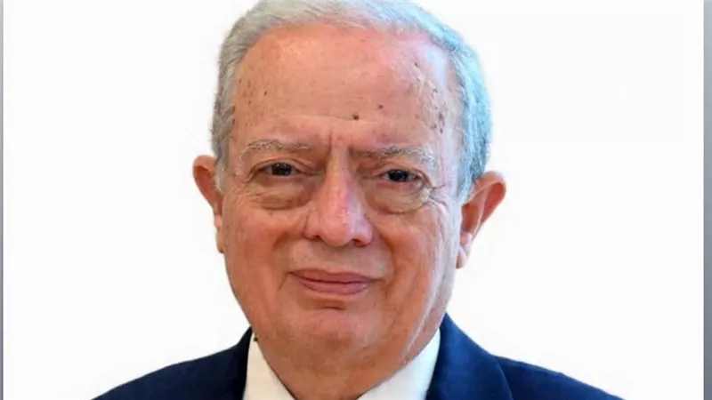 نائب رئيس الوزراء يهنئ الرئيس السيسي بعيد العمال