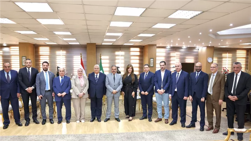 سكة خير.. البنك الزراعي يوزع كوبونات سلع غذائية للأسر الأكثر احتياجاً بالشرقية