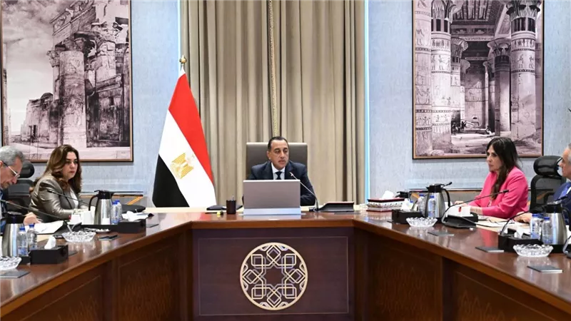 مدبولي يوجه بتبسيط إجراءات التصالح في مخالفات البناء وسرعة إغلاق الملف