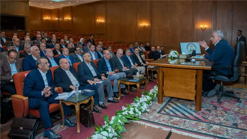 صلاح جمبلاط: تطوير الأداء الصناعي أولوية داخل شركات الإنتاج الحربي