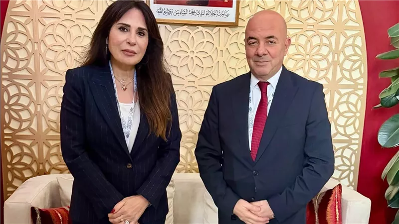 مصر والمغرب تبحثان تعزيز التعاون المشترك في مجالات التنمية العمرانية والإسكان المستدام بباكو