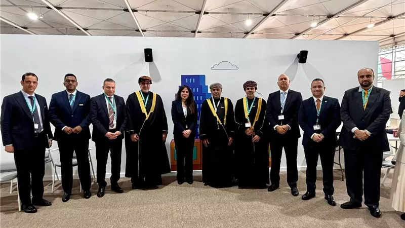 وزيرة الإسكان تبحث مع نظيرها العُماني تعزيز التعاون المشترك بالمنتدى الحضري العالمي في أذربيجان