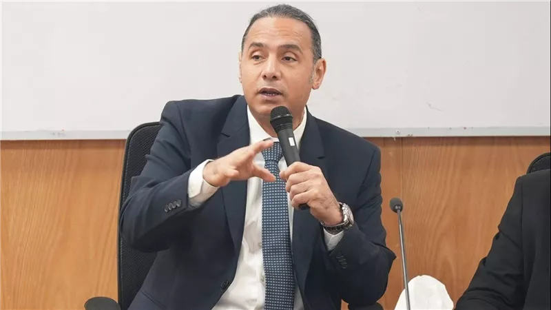 رئيس الرقابة المالية يزور جامعة القاهرة الأهلية لنشر الثقافة الاستثمارية بين الطلاب