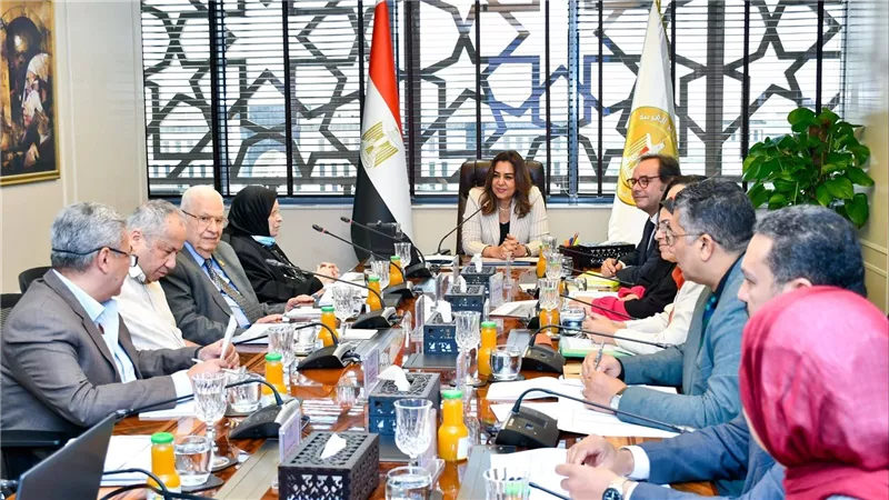 منال عوض تعلن حوكمة شاملة لمنظومة الاعتماد والاستشارات البيئية وتطوير آليات التظلمات
