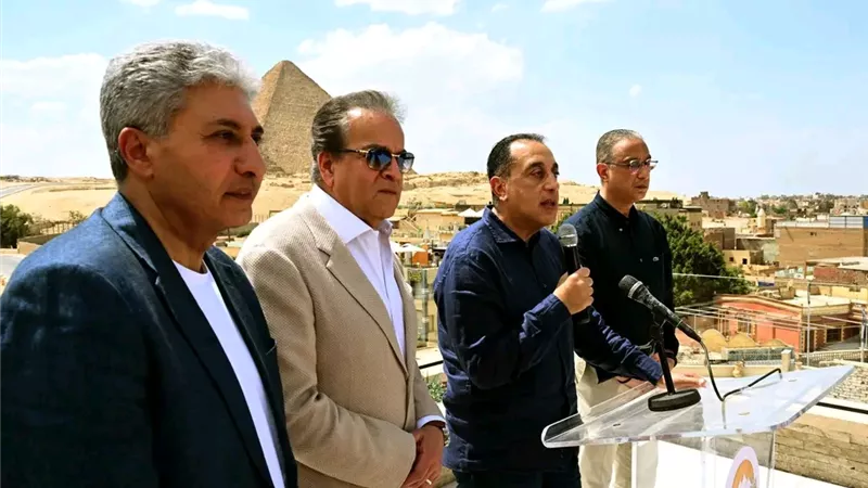 رئيس الوزراء: الدولة نجحت في إحداث نقلة كبيرة في مستوى الخدمات المقدمة للمواطنين