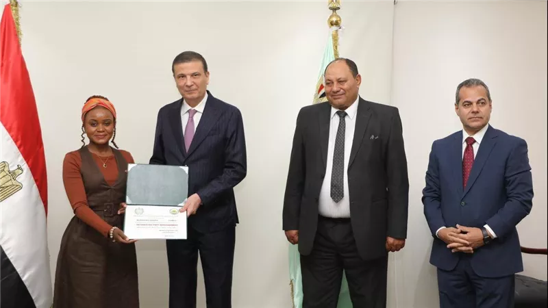 الزراعة تحتفل بتخريج 18 متدربًا من 11 دولة ضمن برامج تمكين المرأة