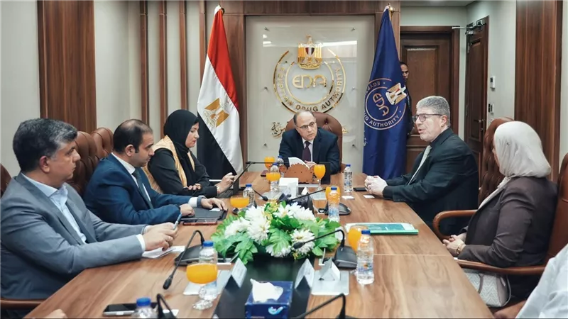 هيئة الدواء تبحث تعزيز التعاون مع مؤسسة الاعتماد الأمريكية لتطوير المنظومة الصيدلية