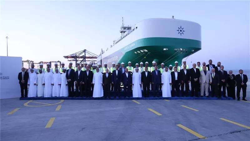 وزير النقل يشهد انطلاق التشغيل التجريبي التجاري للمحطة متعددة الأغراض 
