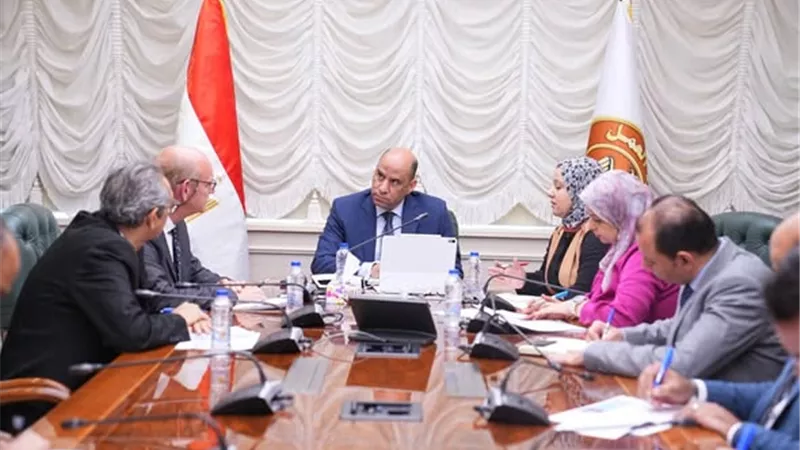 وزير العمل يبحث مع الوكالة الألمانية تطوير مشروع تأهيل الشباب لسوق العمل