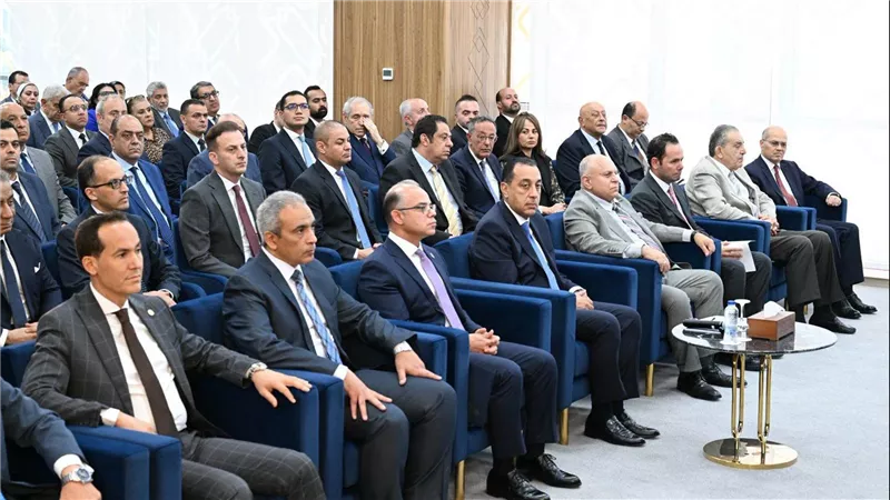 الحكومة تطلق منصة وطنية تضم 60 مليون سجل لدعم التجارة الخارجية