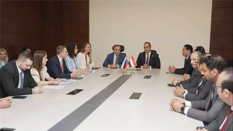 الرعاية الصحية تبحث مع روسيا توطين التكنولوجيا الطبية والتحول الرقمي