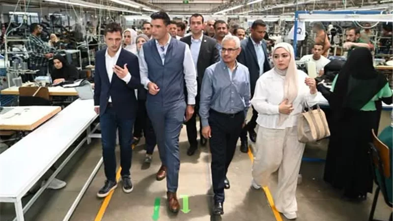 وزير الصناعة: الصناعات الغذائية والملابس الجاهزة على رأس أولويات استراتيجية 2030