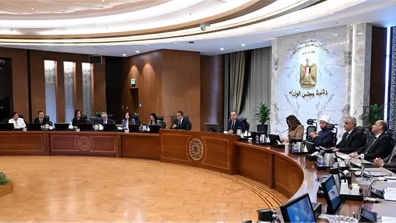 مدبولي: مصر تحقق تقدما ملحوظا في ضبط النمو السكاني وتحسين المؤشرات السكانية
