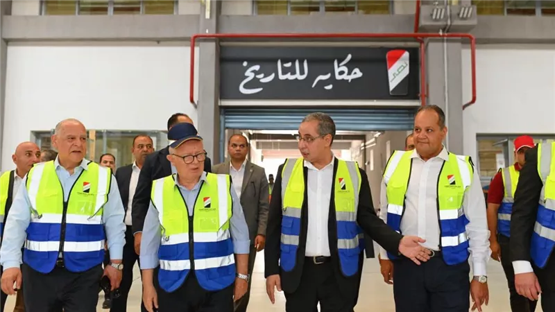 نائب رئيس الوزراء: توطين صناعة السيارات في مصر أولوية لدعم الاقتصاد الوطني